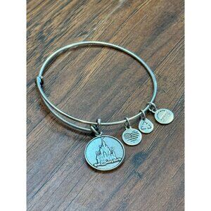 Alex & Ani Walt Disney World Cinderella Castle 4 Charm Bracelet Silver RETIRED